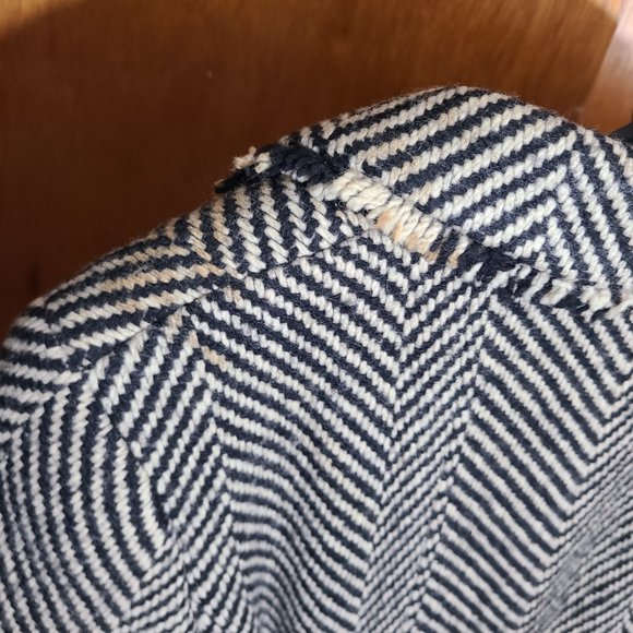 CHANEL 34 Runway Herringbone Wool Blazer ASO KATE MOSS - Picture 14 of 16